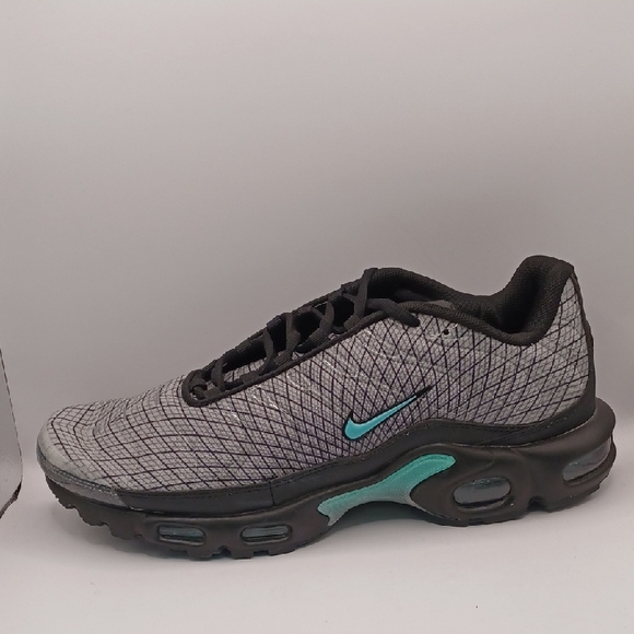 NEW Nike Air Max Plus TN-Black/Spirograph Sneakers Men Size 12 US FB3351-001 - Picture 6 of 12